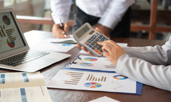 Insurance and Finance Discounts for RV Travelers